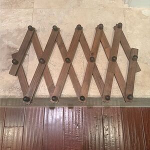 World Market Wood 16 Peg Expandable Coffee
16-Cup Mug, Coat Rack, 14.5” tall